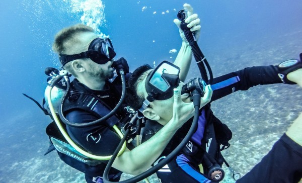 Buceo  Especialidad Proveedor de Oxígeno de Emergencia
